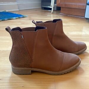 Tom’s brown cheetah print ankle boots